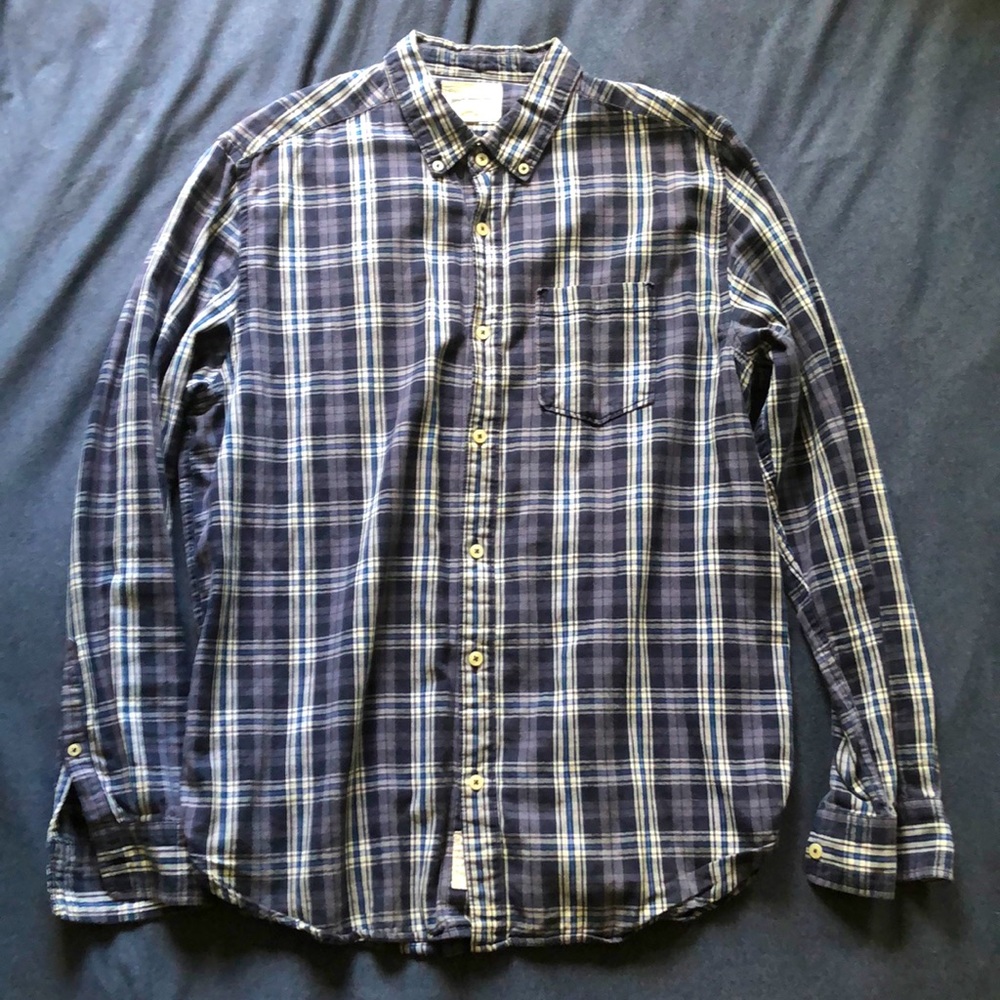 Field & Stream Flannel Button Down (Navy/Blue/White)